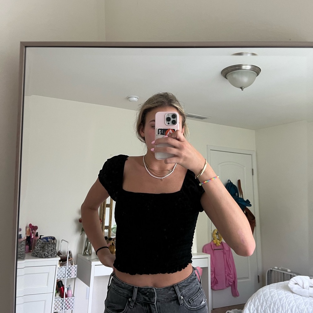 F21 BLACK BLOUSE